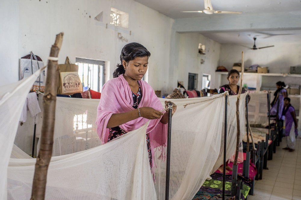 Thanks to the large-scale distribution of bednets throughout Odisha, pupils at the government girls’ school in Buguda, Nayagarh district, are protected from the bite of mosquitos.