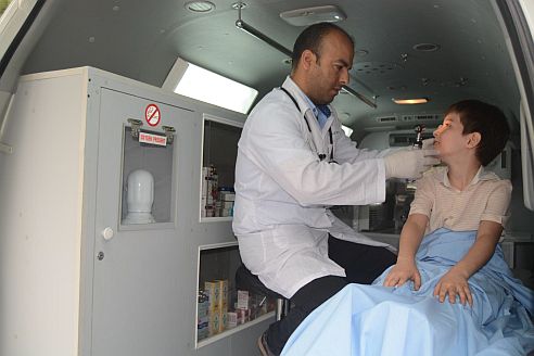 health worker mobile clinic syria