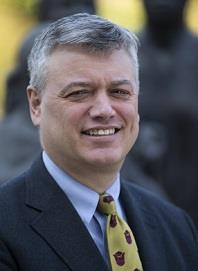 Stewart Simonson先生