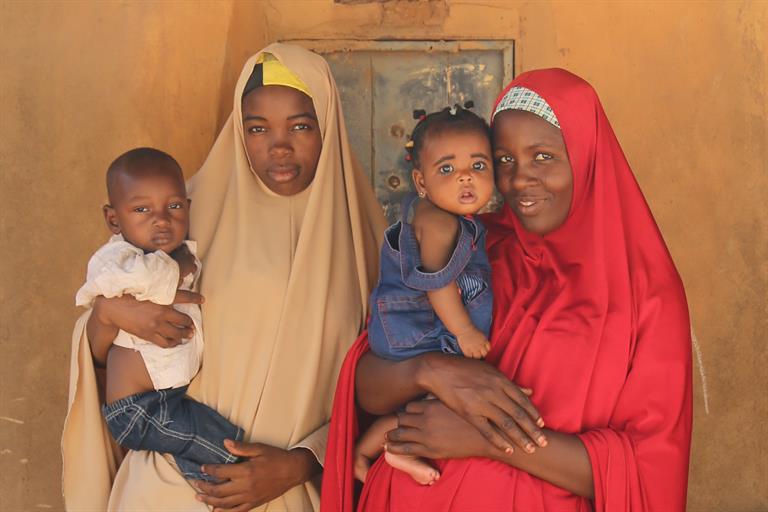 Mothers Fauziya (left) and Maryam (right) 