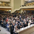 2 wha71 plenary crowd
